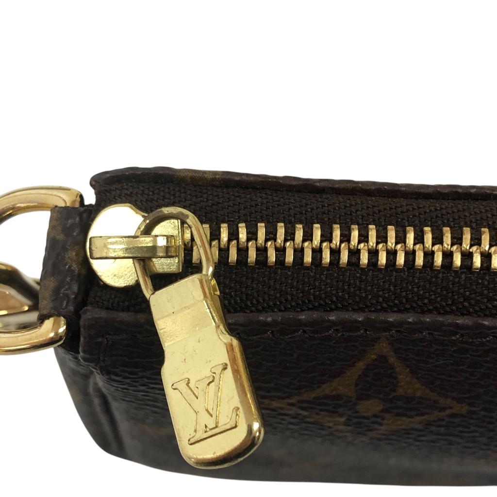 Used Louis Vuitton Monogram Mini Chain Pochette Accessoires Bag M58009