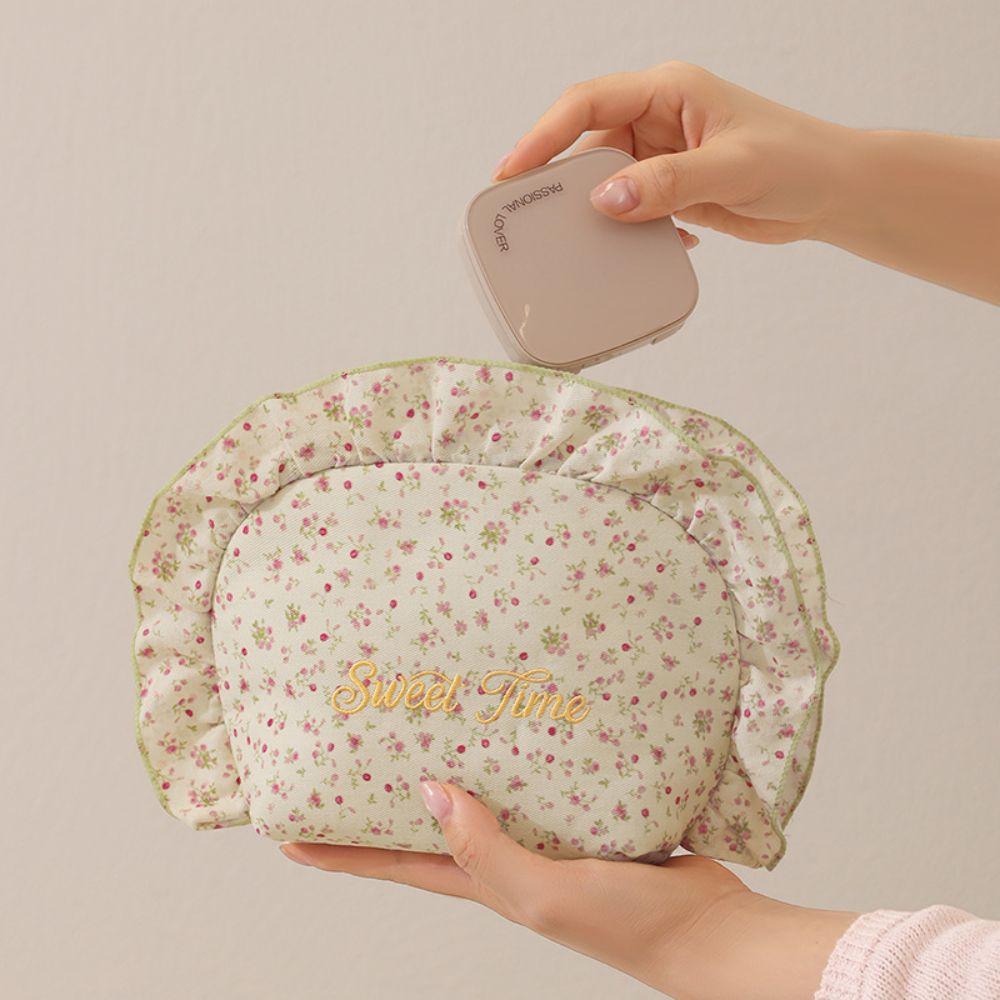 Shell Shape Toiletry Pouch Ruffle Travel Pouch Multipurpose Cosmetic Bag Daily Use