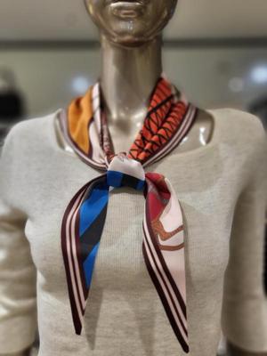 Two-line Color Block Multi-scarf JBW5NSAM1680