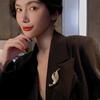 New Korean Style Elegant Leaf Brooch Pins Corsage Fashion Party Wedding Accessories For Women Men