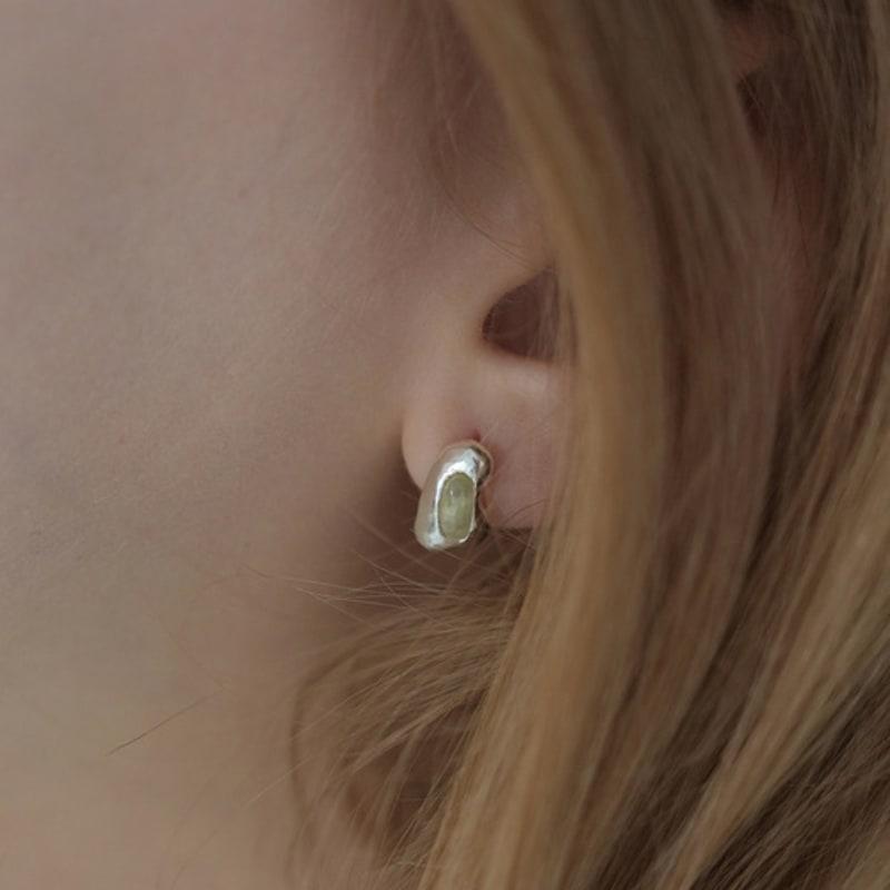 REINDEER GENTLE STONE EARRING 03