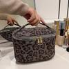Vintage Leopard Makeup Bag for Women Girl Large Capacity Travel Cosmetic Case Bag Zipper Tote Lipstick Toiletry Pouch