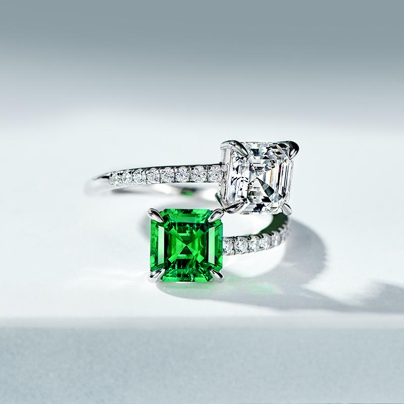 Huitan New Style Adjustable Ring with Bright Princess Square CZ Female Engagement Party Accessories Fashion Design Zircon Gift