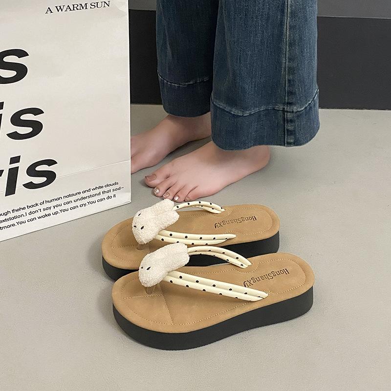 Cute Casual Outer Wear Thick-soled Herringbone Women's Toe 2025 Summer New Slippers Fairy Style Fashion Cool Slippers