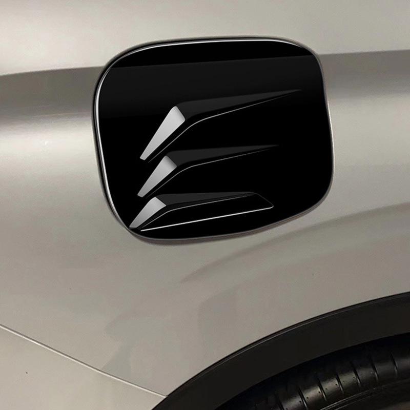 Mitsubishi Outlander '23 Accessories: Mirror Cover, Fog Light Guard, Fuel Cap, Grille