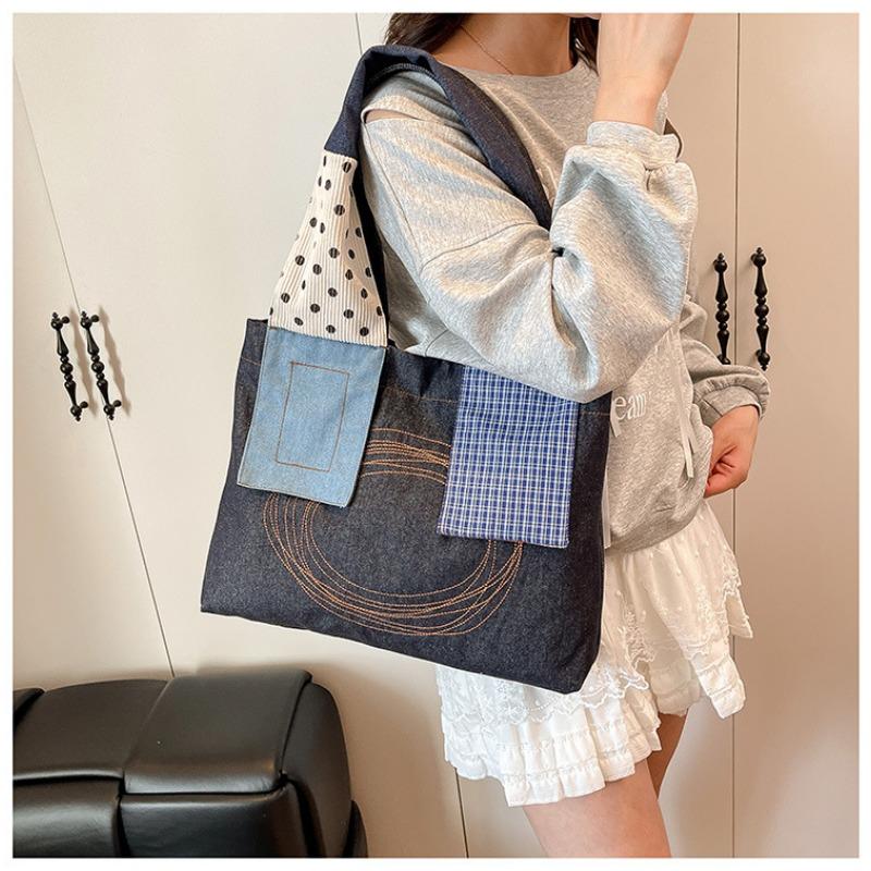 Embroidered Canvas Bag Women's Large-capacity New Summer Versatile Casual Shoulder Bag College Student Tote Bag
