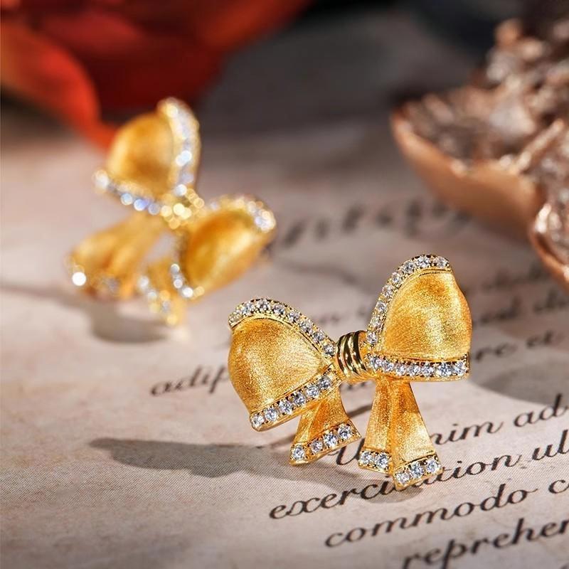 French Retro Princess On The Run Brushed Bow Necklace Pendant Light Luxury Full Of Diamonds Ancient Gold Ribbon Butterfly Stud Earrings