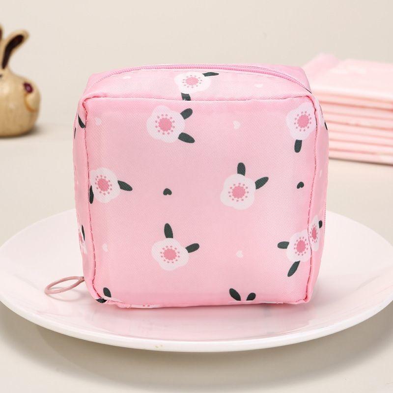 Women Coin Purse Sanitary Napkin Storage Bag Cartoon Waterproof Nursing Pad Bag Portable Large Capacity Menstrual Packet