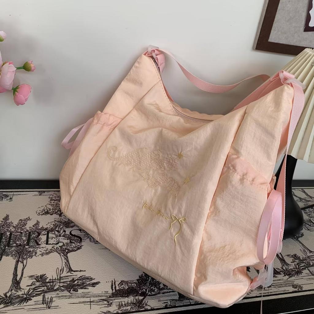 New Chinese style women's embroidered letter non-woven zipper crossbody bag  small  fresh  versatile  light  shoulder bag