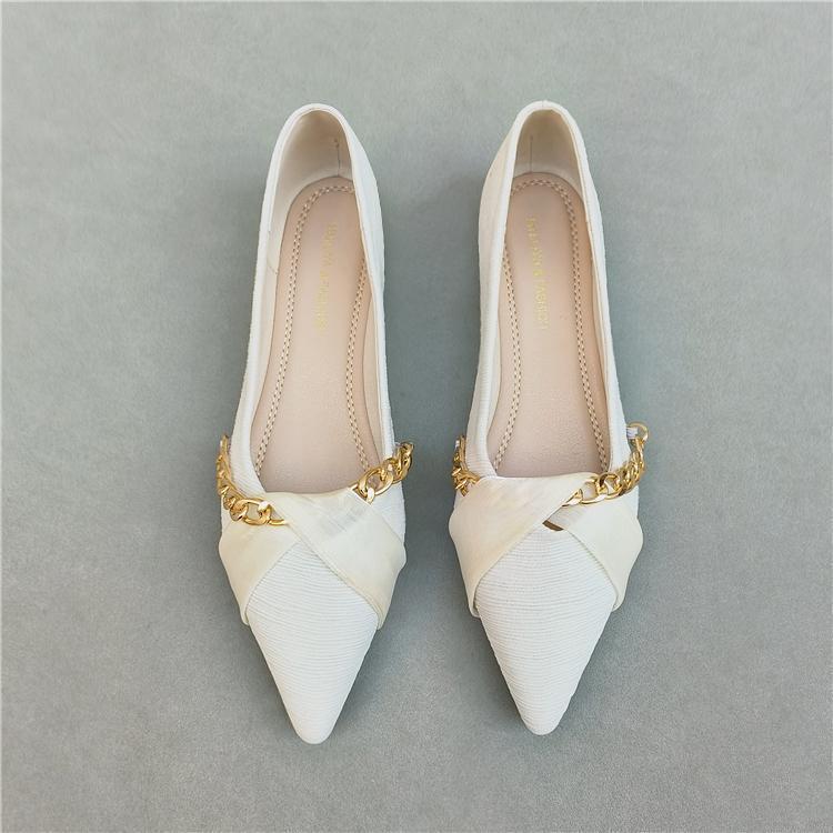 Flat shoes women's soft soles 2025 spring new Xiaoxiangfeng pointed head shallow mouth single shoes French ladyshoes four seasons Doudou shoes