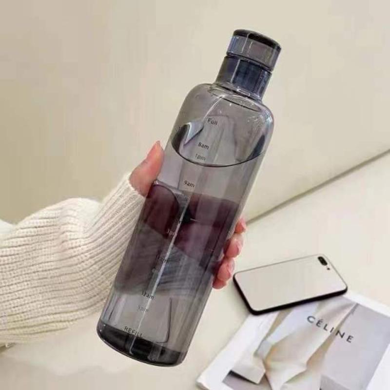 Transparent water bottle with time scale creative large-capacity leak-proof anti-fall plastic beverage cup sports travel new
