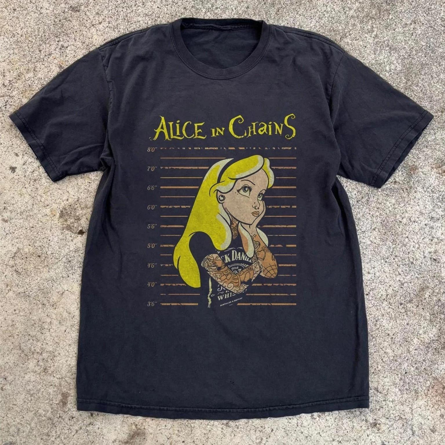 

2026 Summer Womens Vintage Alice in Chains TShirt Unisex Cotton and Breathable Short Sleeve Oversized Loose Casual S