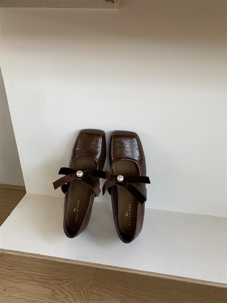 Lan Cabinet, Inner Increase Mary Jane Shoes for Women's Spring 2025 New Evening Breeze Gentle Temperament Square Head Shallow Mouth Single Shoes