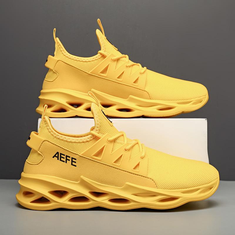 Men's shoes large size sports running lightweight mesh breathable fly weaving fashion