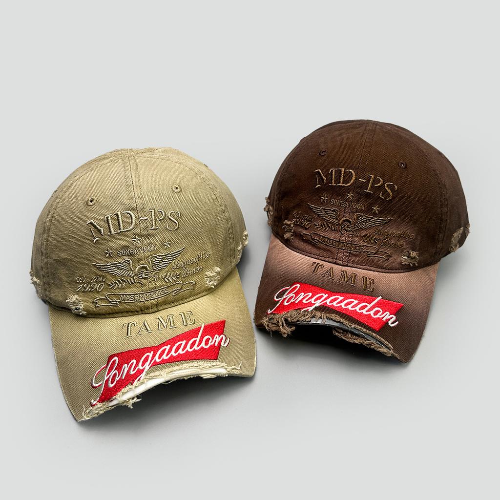 Frühling und Sommer Amerikanische Nische Bestickte Alphabet Baseballkappen Männer und Frauen Sonnenschutz Löcher Winddichter Schirm Personalisierte Schirmmütze