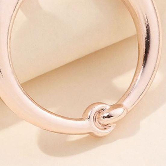 Scarf Button Clip Triple-Ring Alloy Scarf Clip Adjustable Multi-Functional Clasp with Non-Slip Snag-Free