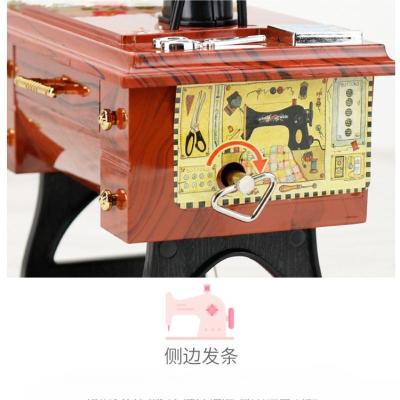 1 Stück Lebensmittelgeschäft Vintage Imitation Holz Kleine Nähmaschine Modell Spieluhr Kunst Chinesische Geschenke