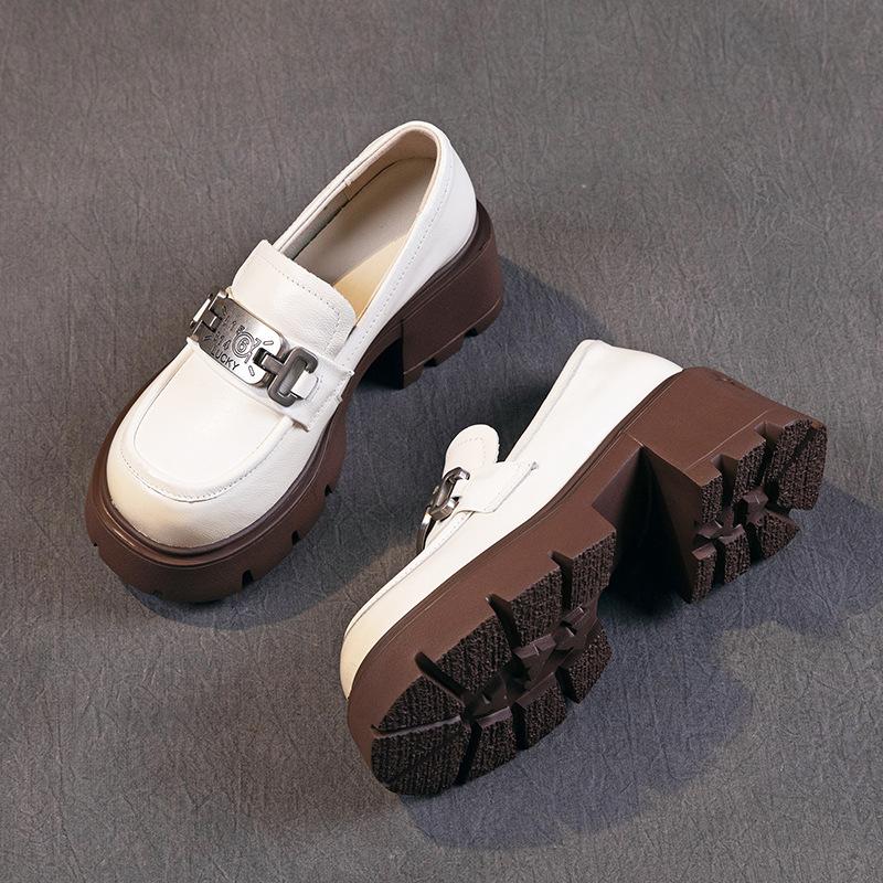 The first layer of cowhide loafers women's spring 2025 new leather muffin thick-soled one-pedal casual women's single shoes