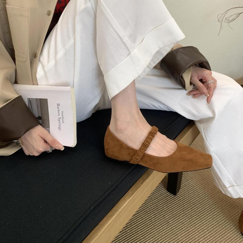 Retro firkantet tå grunt utringet enkle sko dame vår ny fransk semsket skinn mild fe myk flate Mary Jane-sko