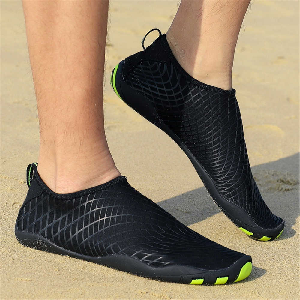 Fashion Large Size Number 35 Men's Flip Slippers White Sneakers For Man Shoes Sandal Boots Sports Sapatos New In Luxury Advanced