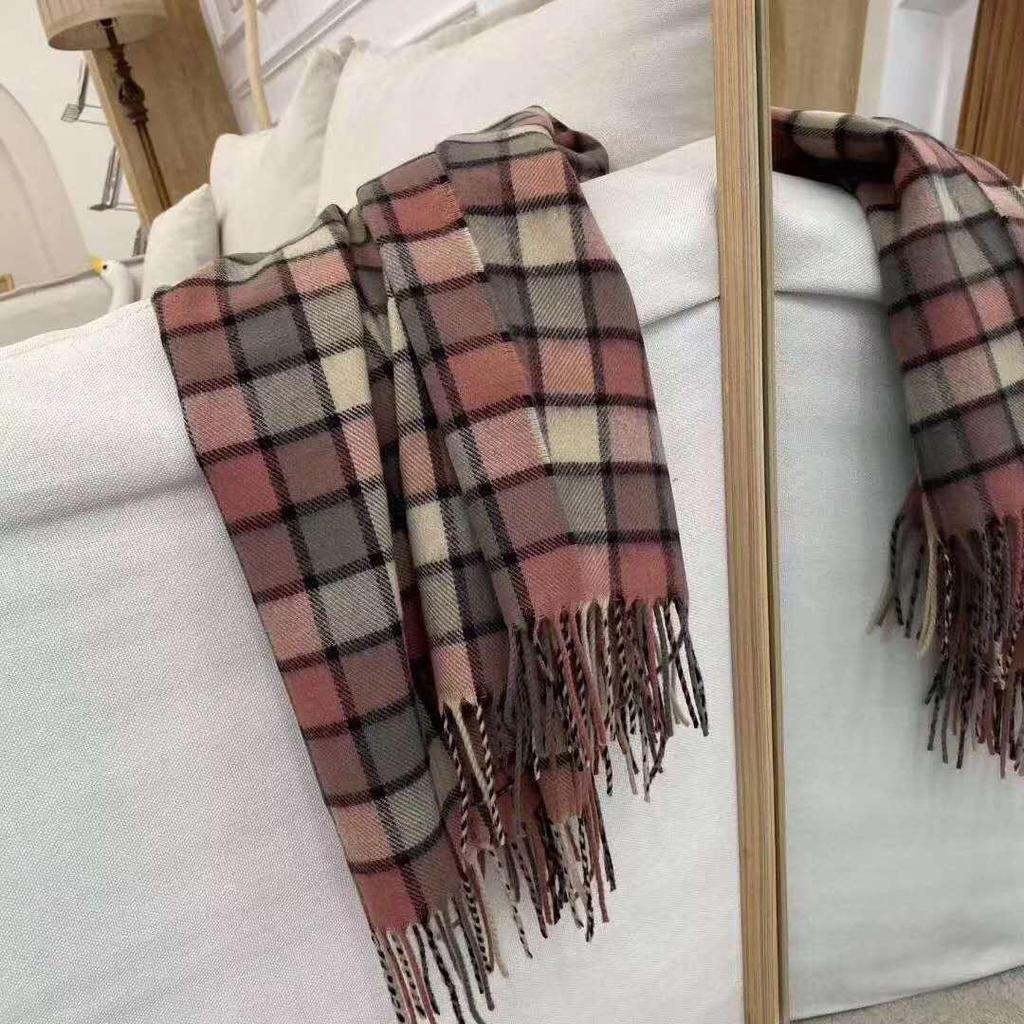 2024 Japonský Retro Kostkovaný Šátek s Třásněmi - Dámský Zimní Hřejivý Všestranný Studentský & Pár Nákrčník