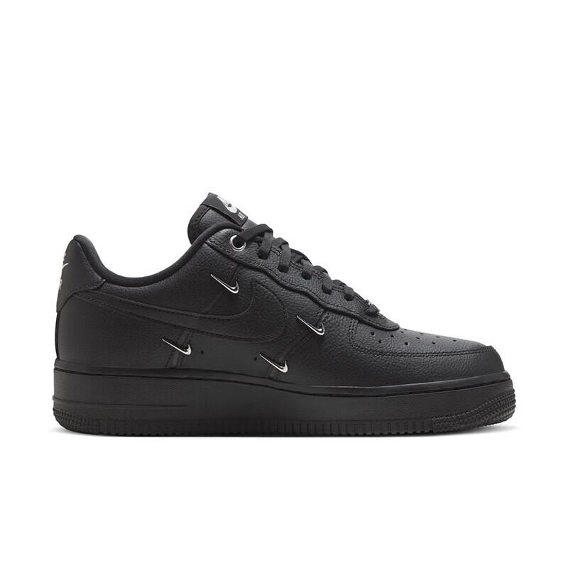Nike Women's Air Force 1 Low-Top Sneakers HQ1180-001