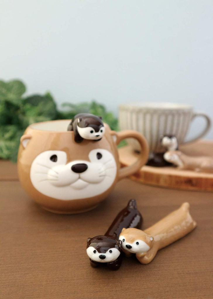 Decor Corporation KAWAUSO CAFE Otter Cutlery Rest Latte Size Approx. W2.4 D9.4 H2.5 KW-17938