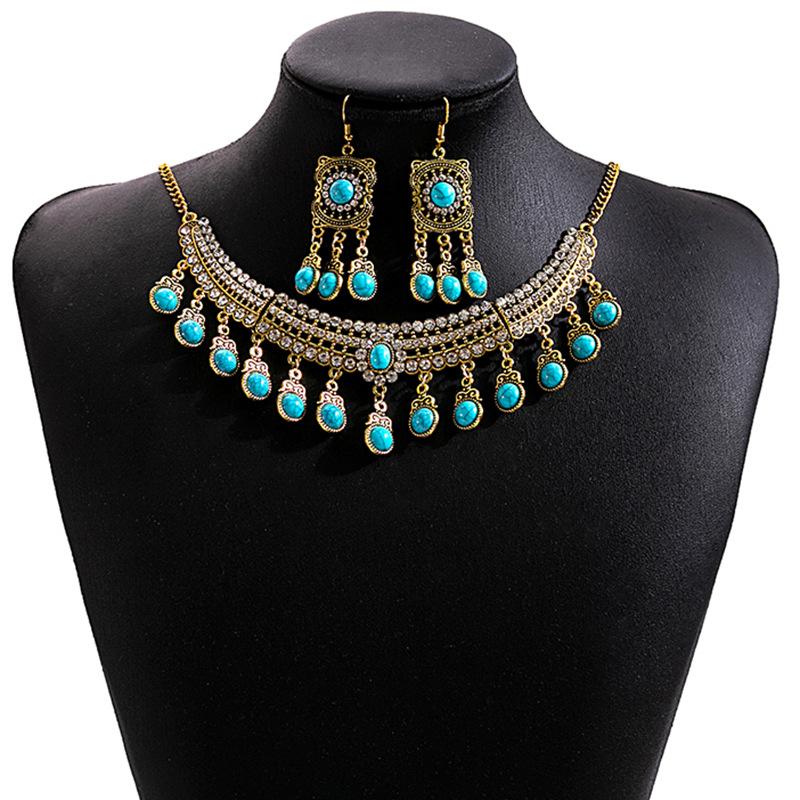 Vintage Exaggerated Rhinestone Necklace, Dinner Dress Geometric Square Jewelry Set With Diamond Water Drop Earrings For Women