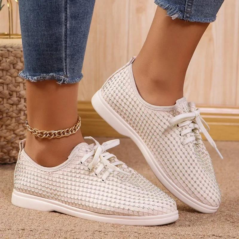 fashion Shoes for Women 2024 Hot Sale Lace Up Women's Vulcanize Shoes Autumn Solid Outdoor Casual Comfortable Large Size Walking Shoes