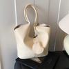 Fashion Texture Large Capacity Tote Bag Women's 2025 New Simple Casual Underarm Tote Bag High-end Shoulder Bag