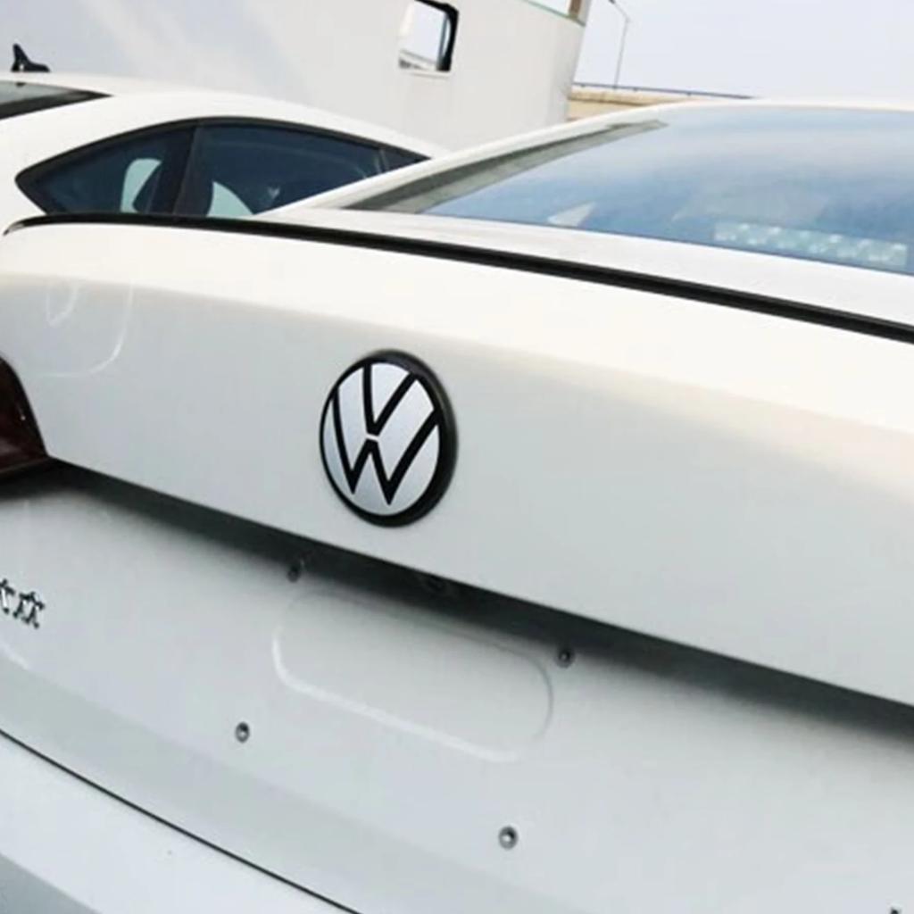 YKPSC1 For VOLKSWAGEN Car Front Rear Emblem Cover Decor Modification Badges Accessories For Volkswagen VW GOLF6 8 MK6 7 MK7 7.5 MK7.5 M a35
