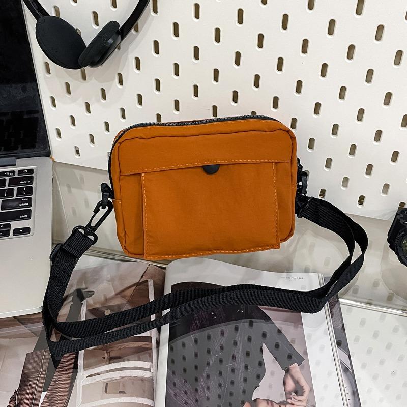 Canvas Bag Women's Summer New Niche Outdoor Sports Wind Messenger Bag High-end Small Square Bag