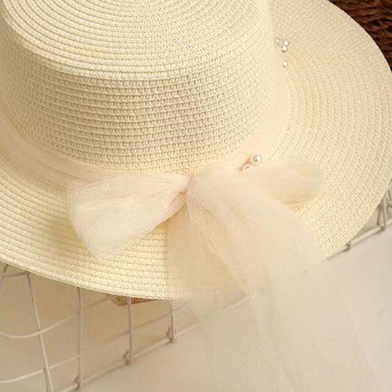 Beach Straw Hat Flat Top Wide Brim Sun Protection Hat with Tulle Bow Imitation Pearls Decor Hand-Woven Breathable Summer Hat