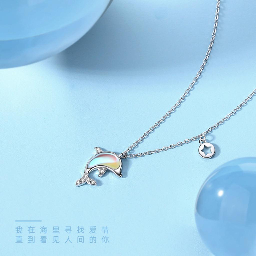 Dolphin Love Necklace S925 Sterling Silver Cute Fairy Wind Collarbone Chain Micro Moonstone Pendant