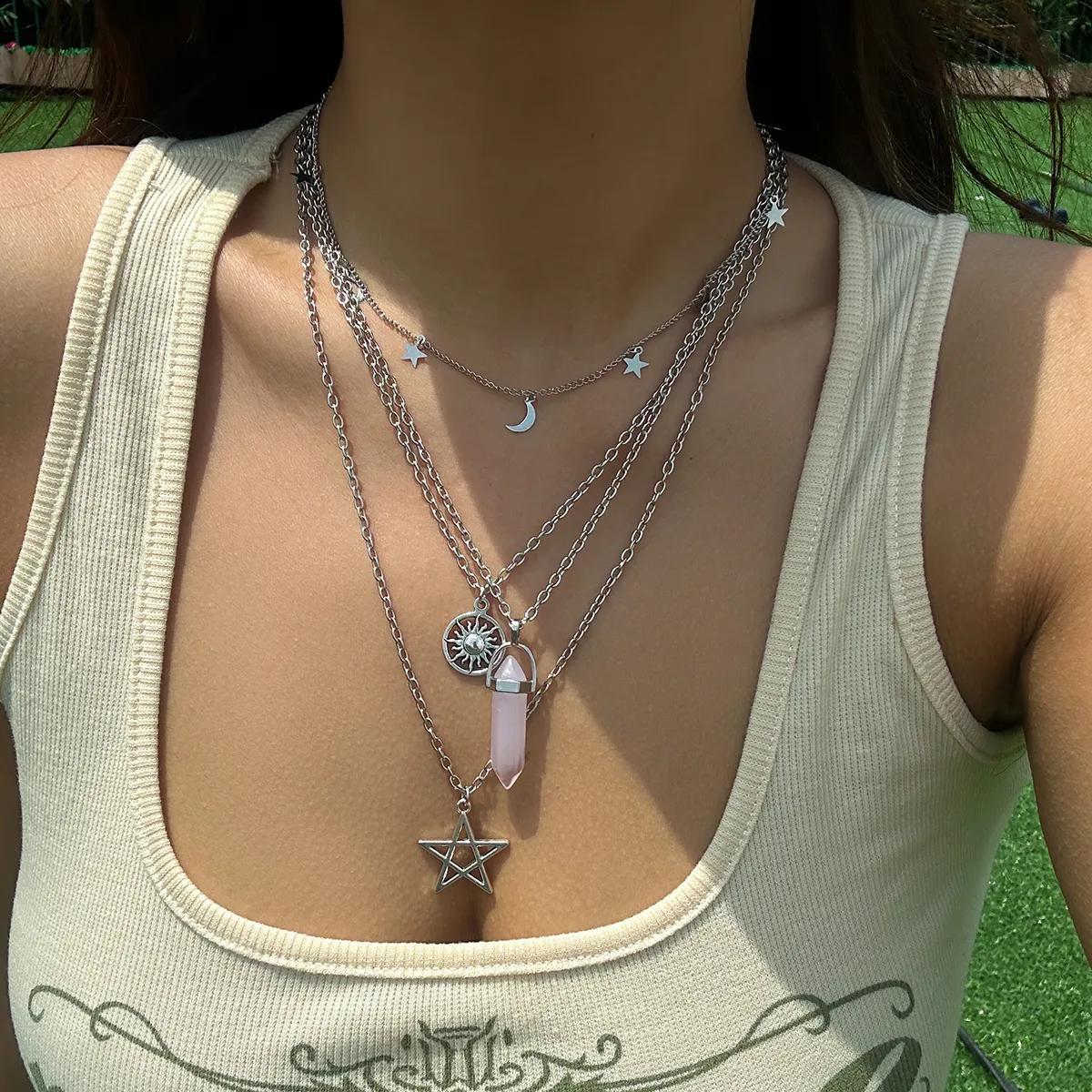 

4Pcs Ethnic Pink Crystal Star Pentagram Pendant Choker Necklace for Women Elegant Moon Tassel Chain Party Jewelry Accessories