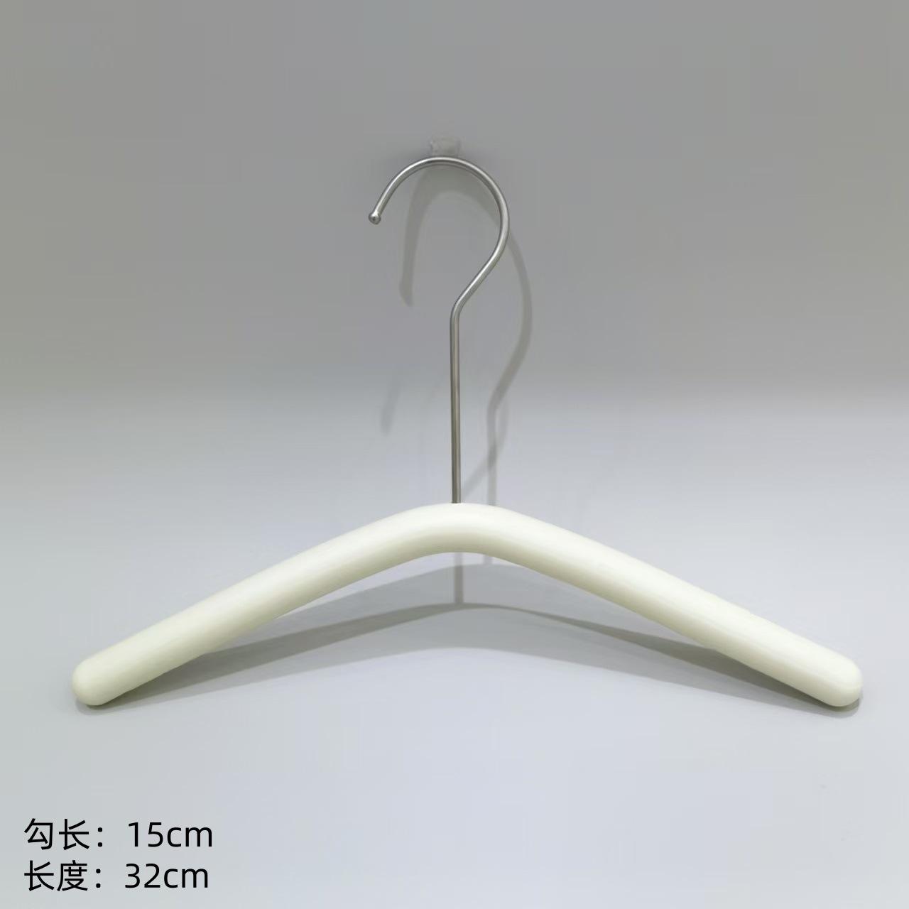 

Магазин одежды Специальный Детский Молочно-белый Пластиковый Имитация Бежевой Вешалки Смелый Без следов Поддержка одежды Зажим для брюк Для нанесения логотипа