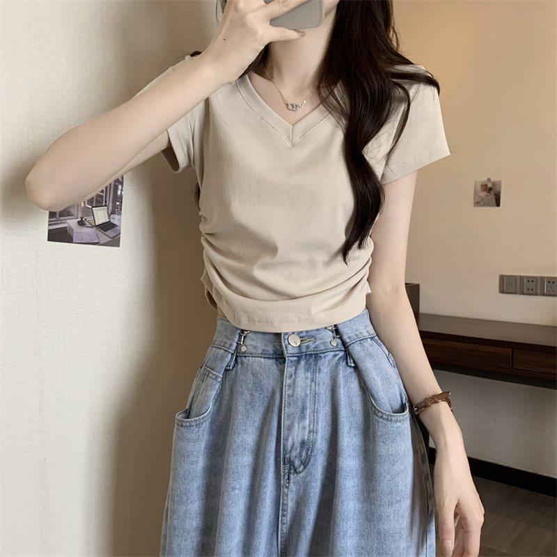 Women's Summer V-Neck Short-Sleeve Slim-Fit High-Waisted Pleated Straight Shoulder T-Shirt with French Design