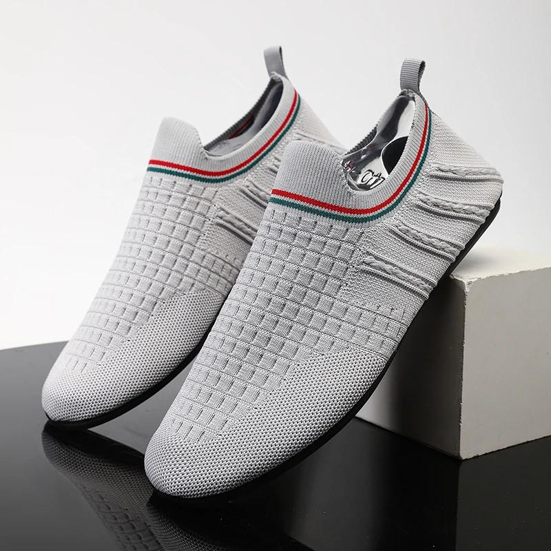 Fashion Outdoor Men Shoes Slip On Men'S Casual Shoes Summer High Quality Mesh Sneakers Lightweight Breathable Male Walking Shoe