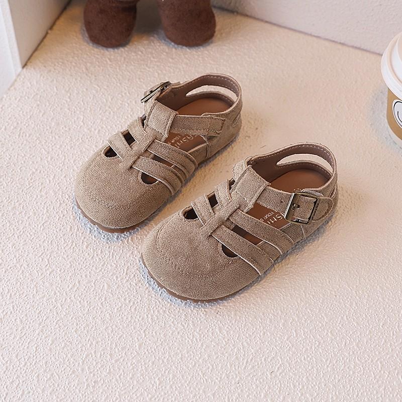 Summer Childern Sandals Suede Candy Color Minimalist Unisex Boys Girls Sliders Versatile Leisure Stylish Hollow-out Kids Shoes