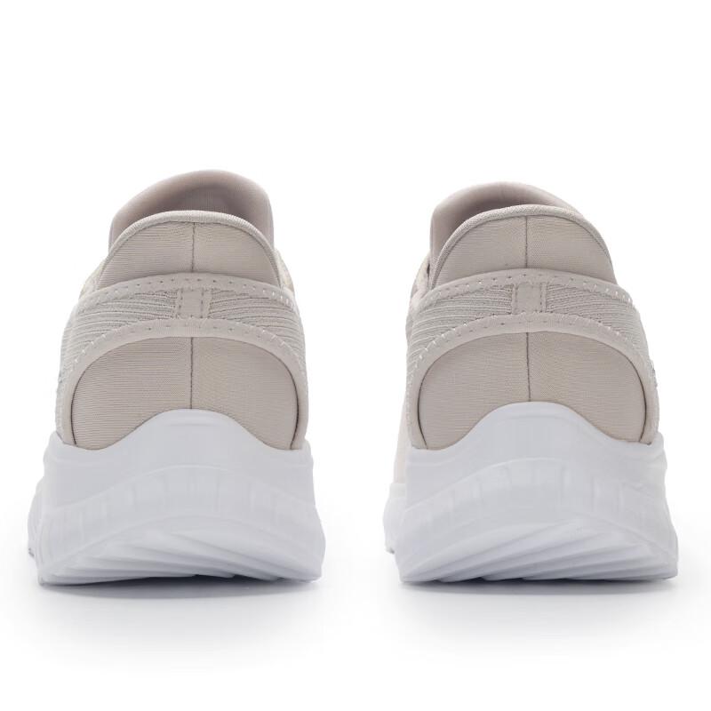 Skechers Women's Cushioned Casual Athletic Shoes