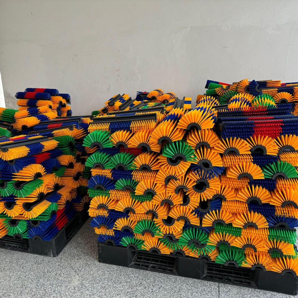 Cow and Horse Livestock Massage & Cleaning Brush