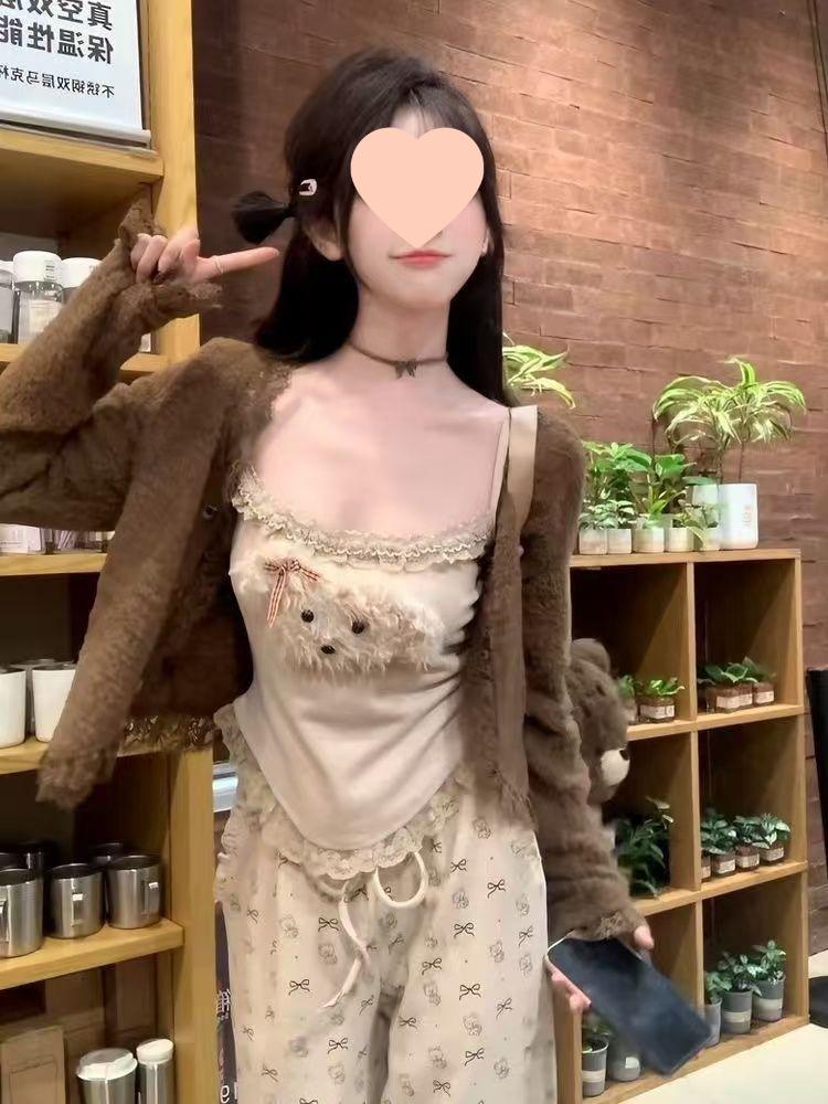 Autumn/Winter Cream Puppy Cardigan & Casual Slimming Vest with Long Pants Set