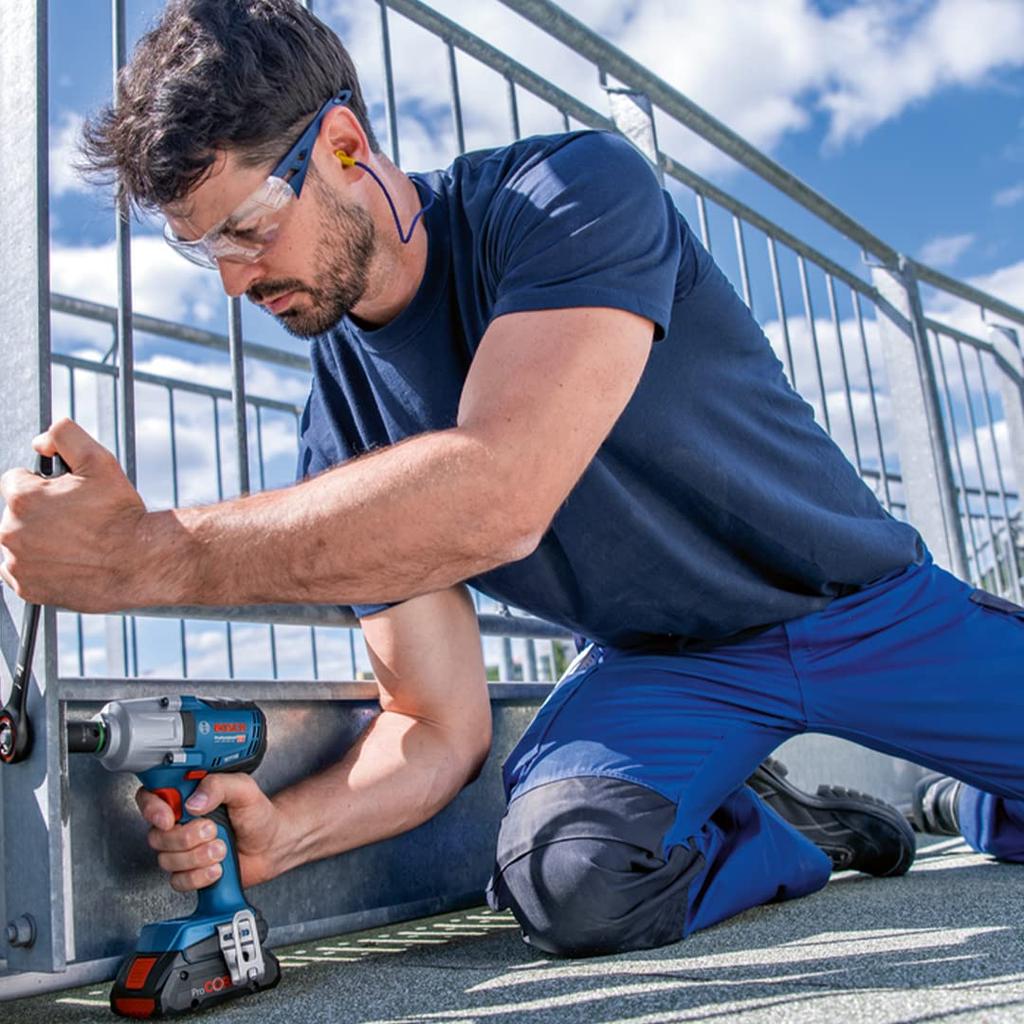 Bosch Professional 18V Cordless Impact Wrench Connectivity Case Replacement (2 5.0Ah, Charger, Chip, Included) GDS18V-450HC Bolt/Nut