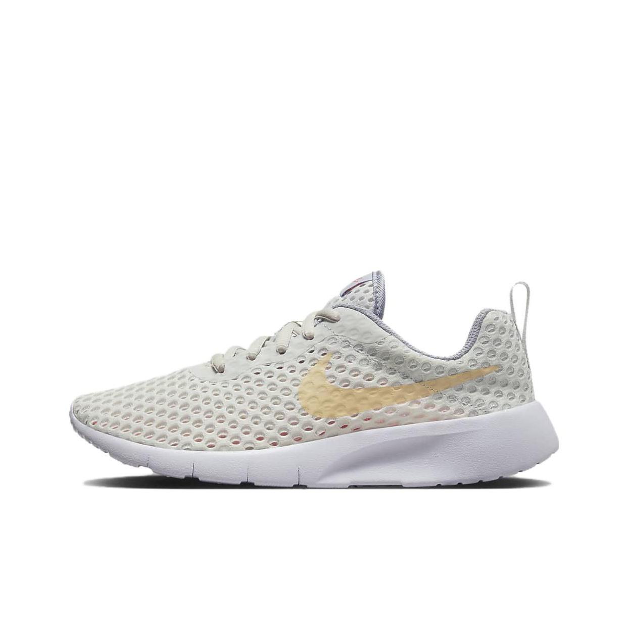 

кроссовки Nike Tanjun Lifestyle Shoes Women AO9603-004