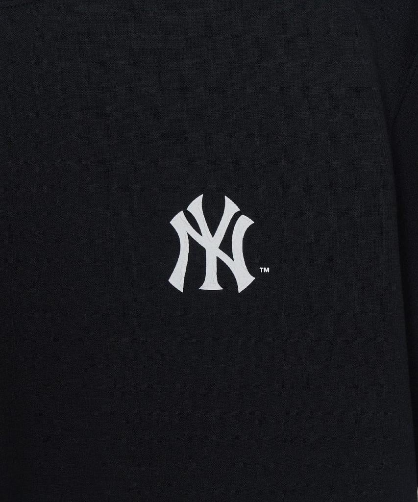 Emelbi Vintage Sportive Cursive Graphic Short Sleeve T-Shirt Ny (Black)