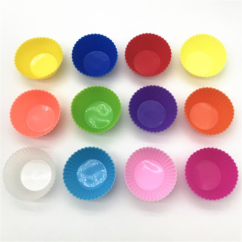 Silicone Muffin Cups: Round, Heart, Flower-Shaped High-Temp Baking Molds