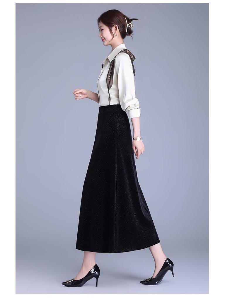 Black High-Waisted A-line Velvet Skirt - Elegant Mid-Length Design for Spring & Autumn