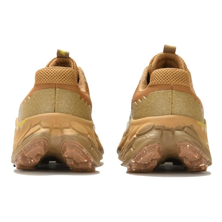 New Balance Pánské hnědé tenisky Tokyo Design Studio x Fresh Foam X More Trail v3 MTMORNGA