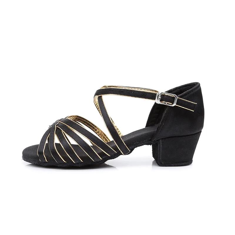 Soft-soled Girl Dance Shoes Child Ren Low Heel Ladies Women Latin Ballet Shoes Professional Woman Dancing Shoes Sandals