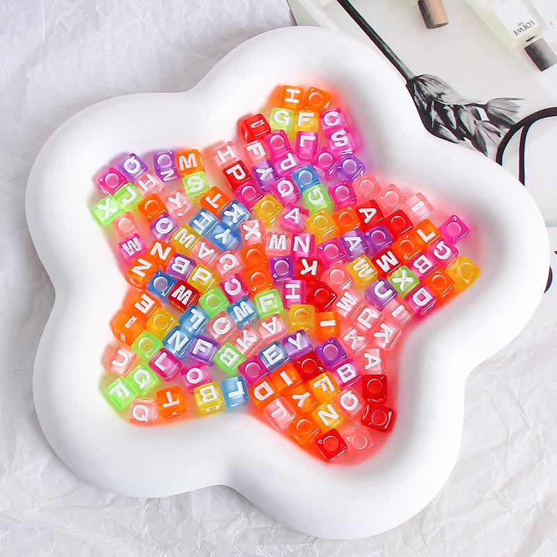 Acrylic Letter Beads for DIY Jewelry: Colorful Crafting Accessories for Keyrings, Bracelets, and More